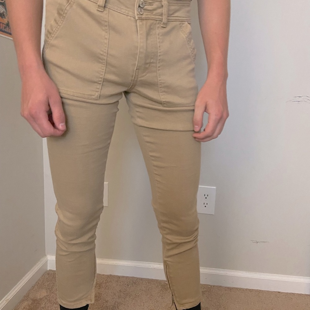 Forever 21 Tan Pants with Zipper Detail Size M